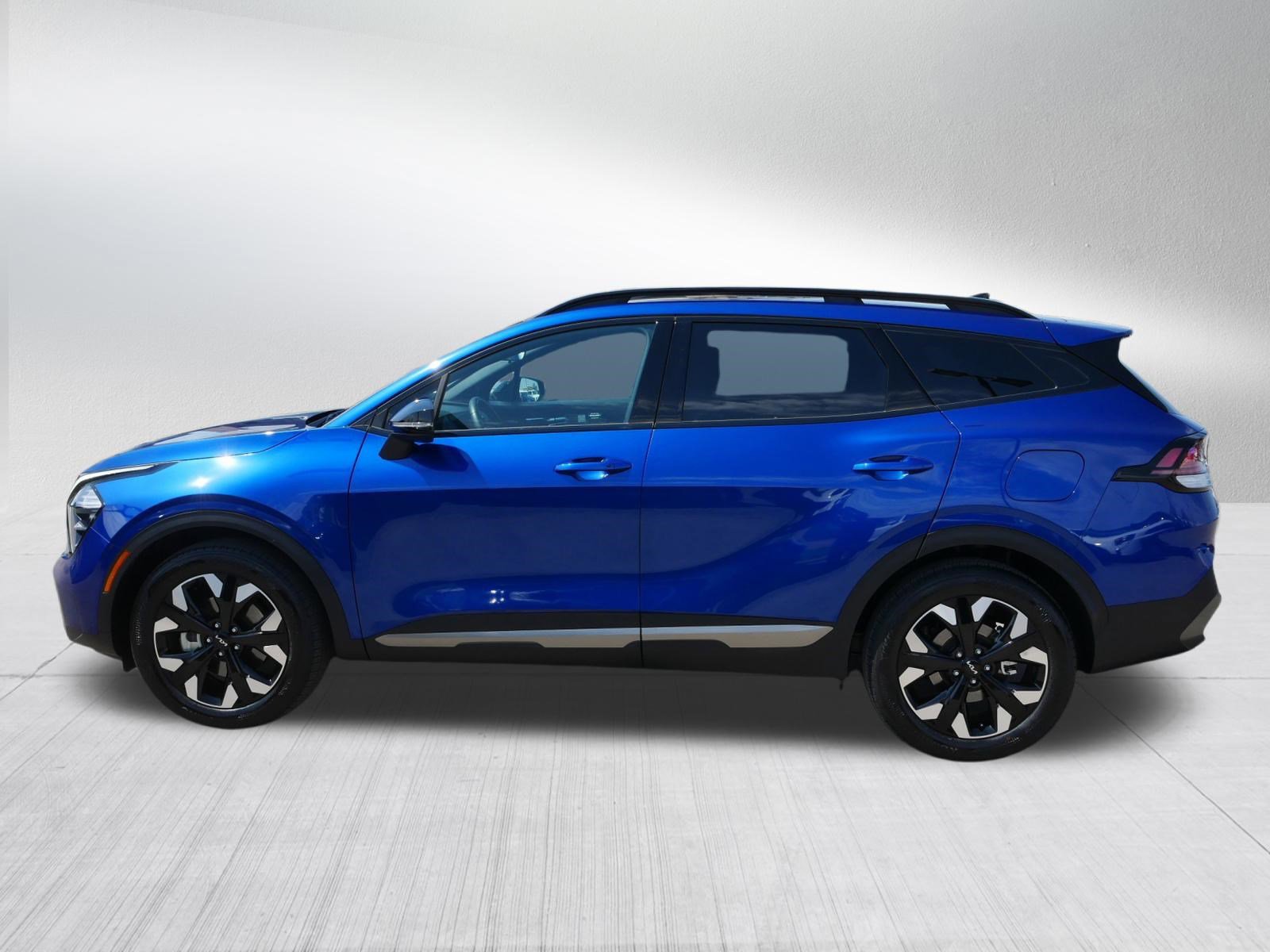 Certified 2023 Kia Sportage X-Line w/ X-Line Premium Package image 4
