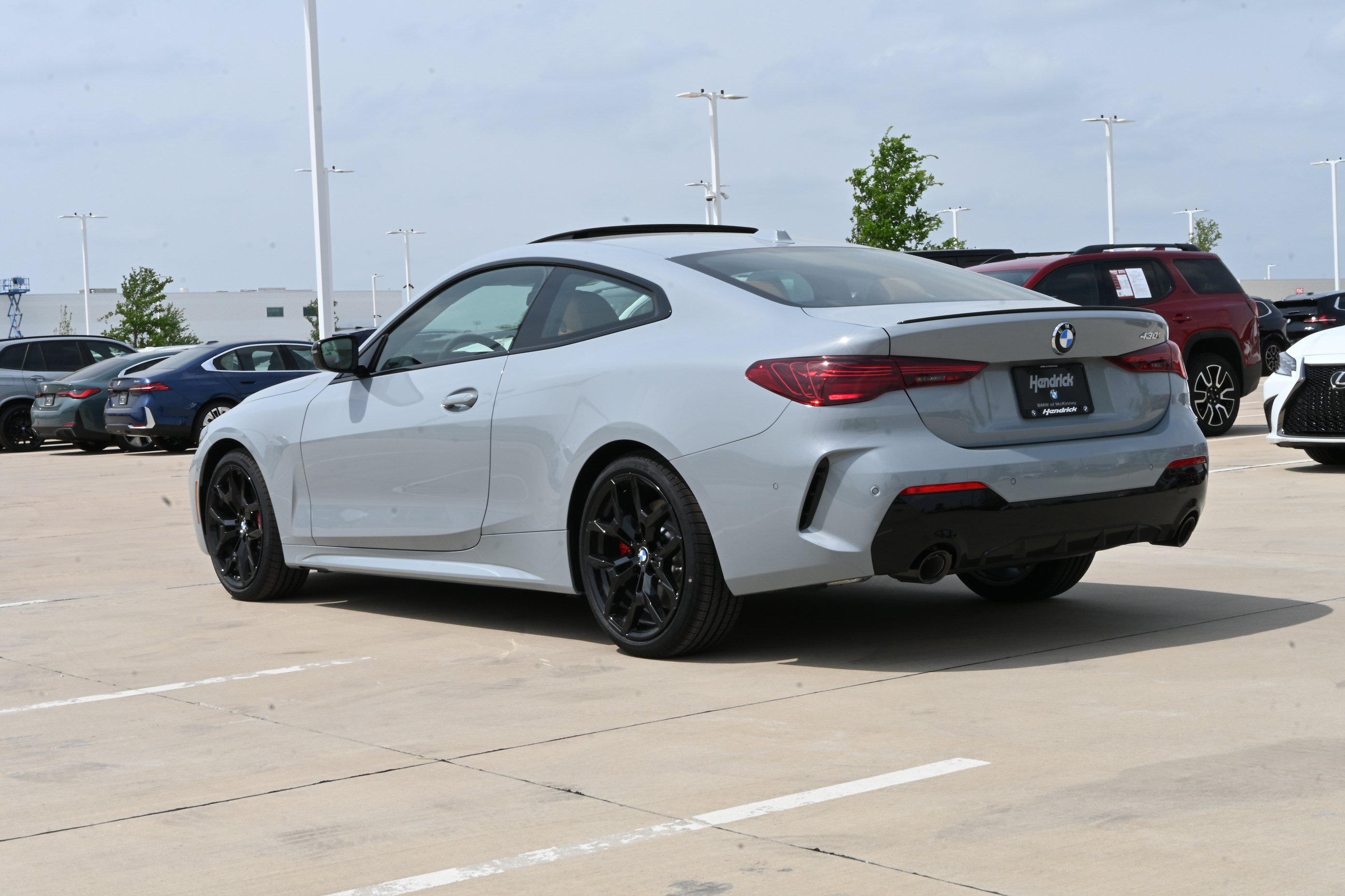 New 2026 BMW 430i Coupe w/ M Sport Package RWD image 6