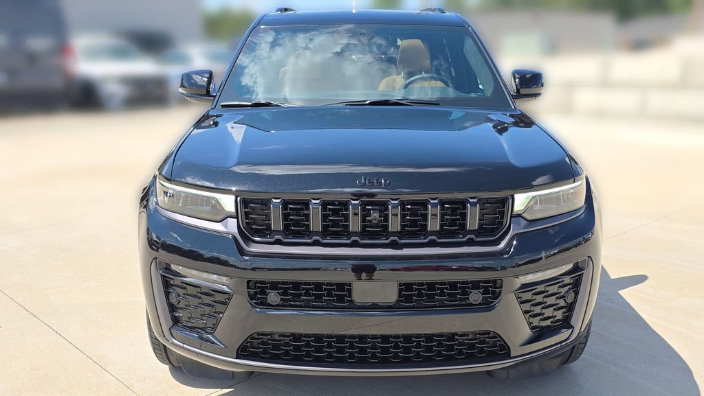 New 2026 Jeep Grand Cherokee L Summit w/ Obsidian Package AWD/4WD image 8