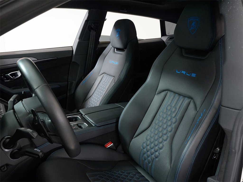 Used 2023 Lamborghini Urus Performante image 5