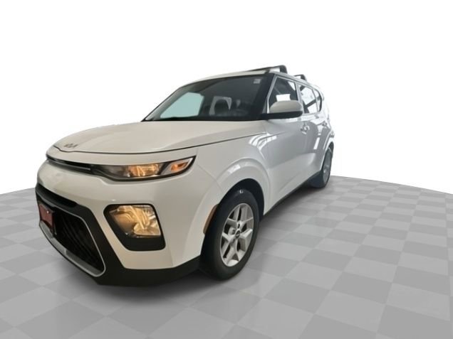Used 2022 Kia Soul LX w/ Technology Package image 4