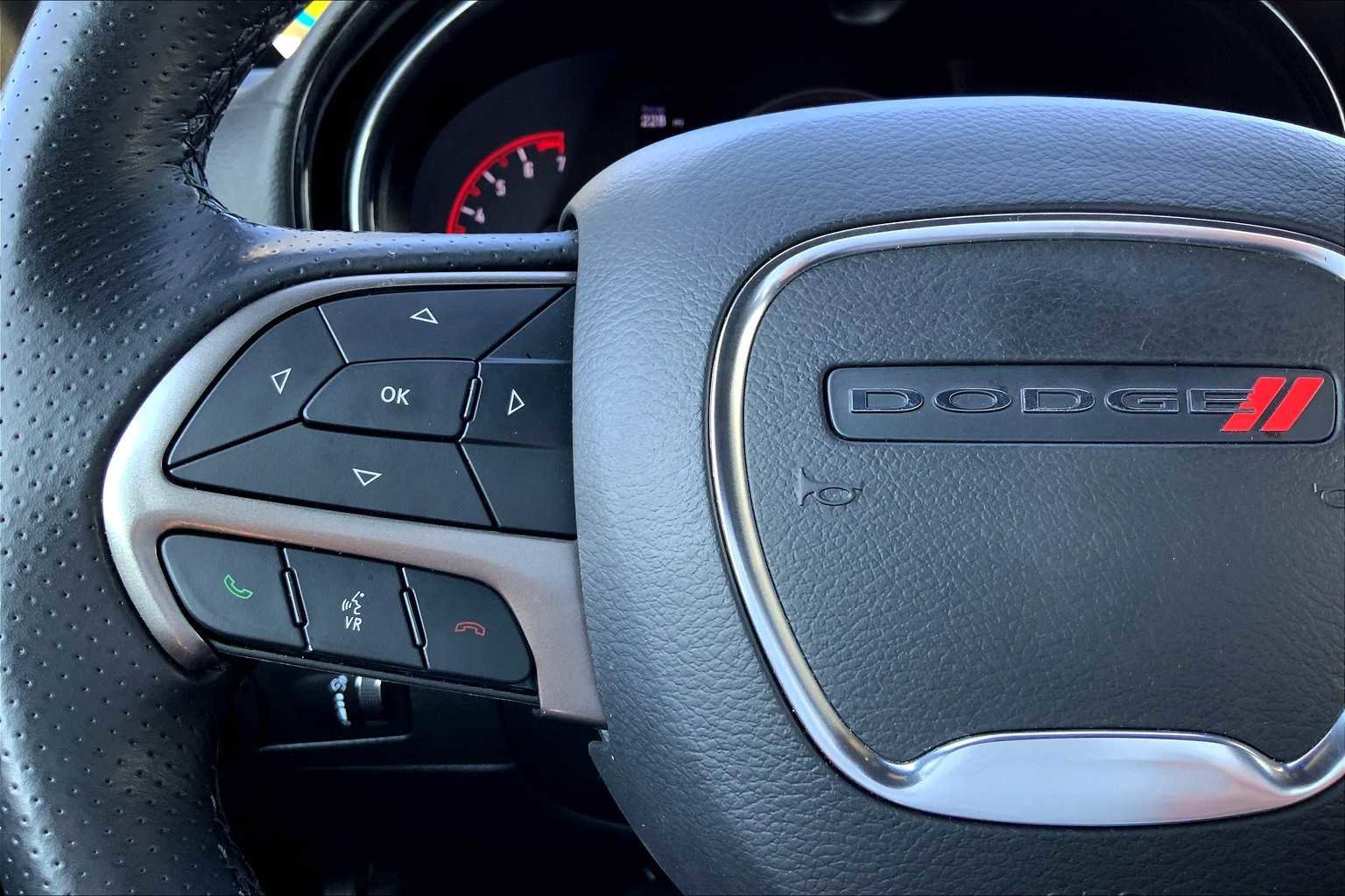 Used 2024 Dodge Durango SXT w/ 3rd Row Seating Group image 43