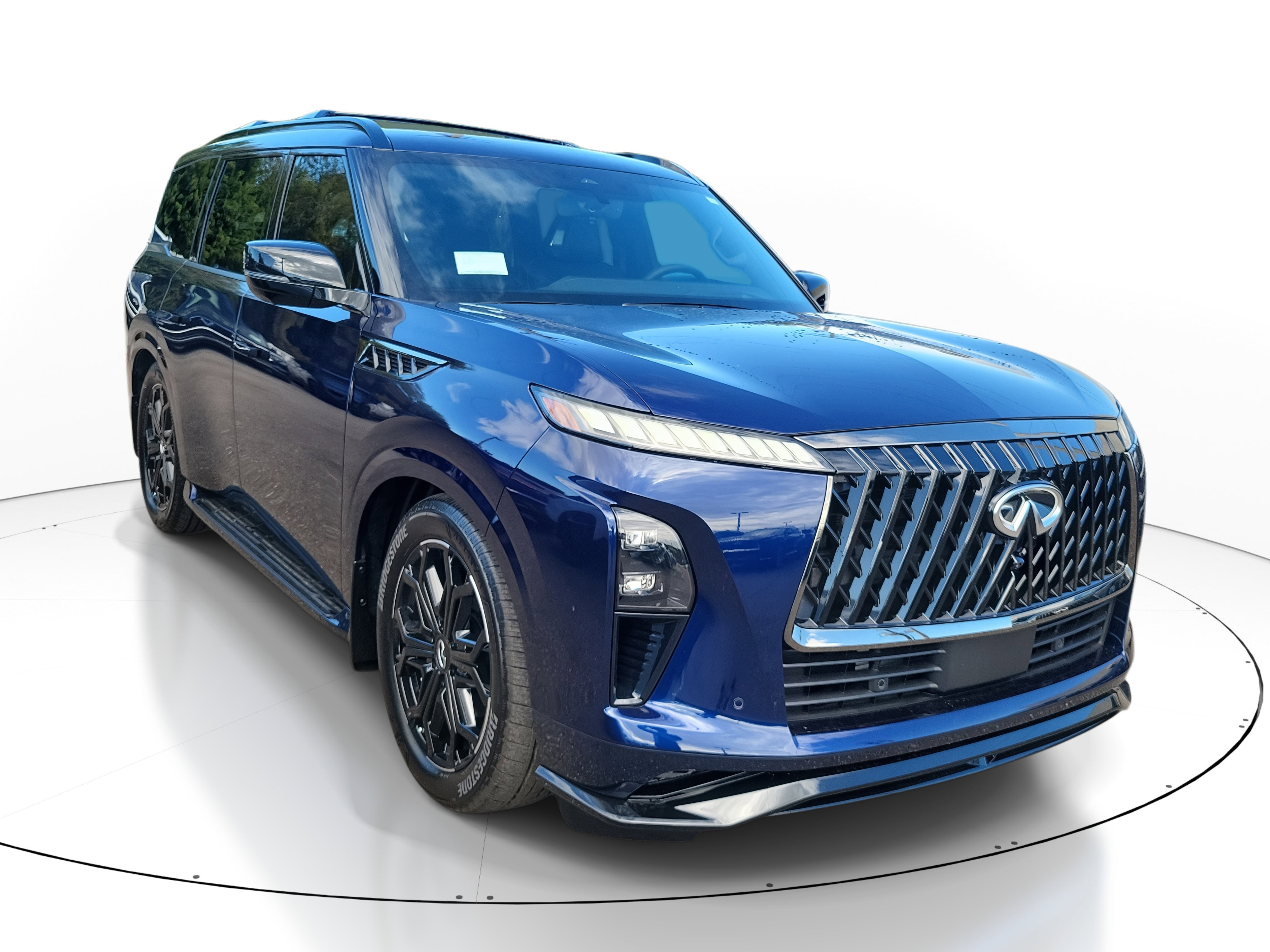 New 2026 INFINITI QX80 4WD w/ Sport Exterior Package image 2