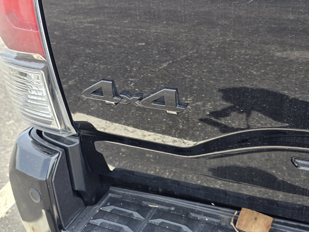 Used 2023 Toyota Tacoma Limited w/ Nightshade Package AWD/4WD image 10