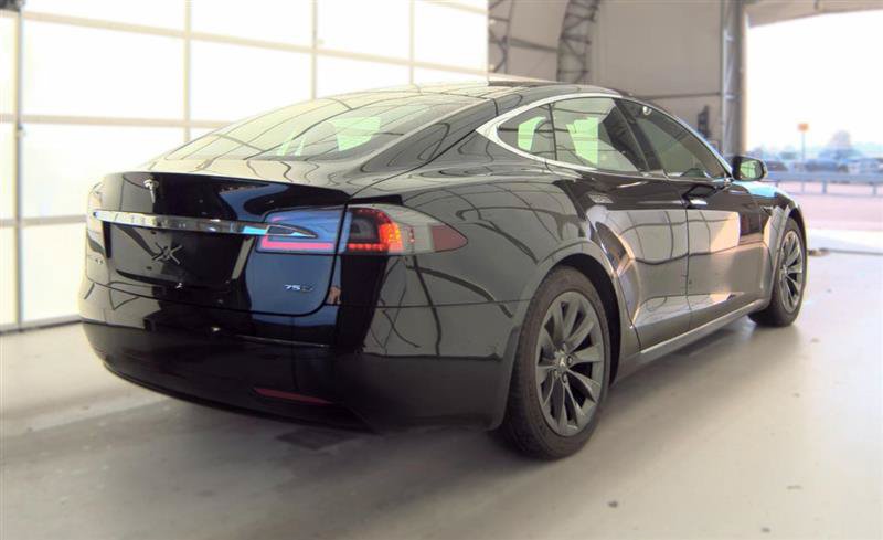 Used 2018 Tesla Model S 100D AWD/4WD image 8