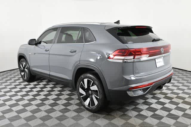 New 2026 Volkswagen Atlas Cross Sport SE FWD image 6