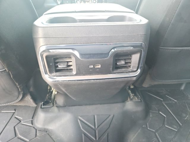 Used 2024 GMC Sierra 1500 Elevation w/ Preferred Package AWD/4WD image 17