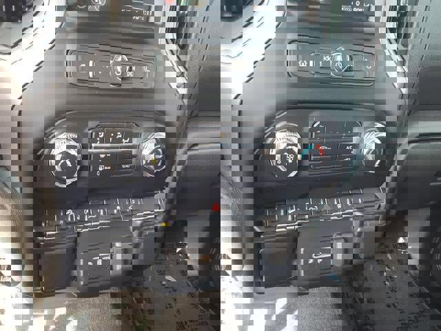 Used 2022 GMC Sierra 1500 Pro w/ Sierra Value Package image 14