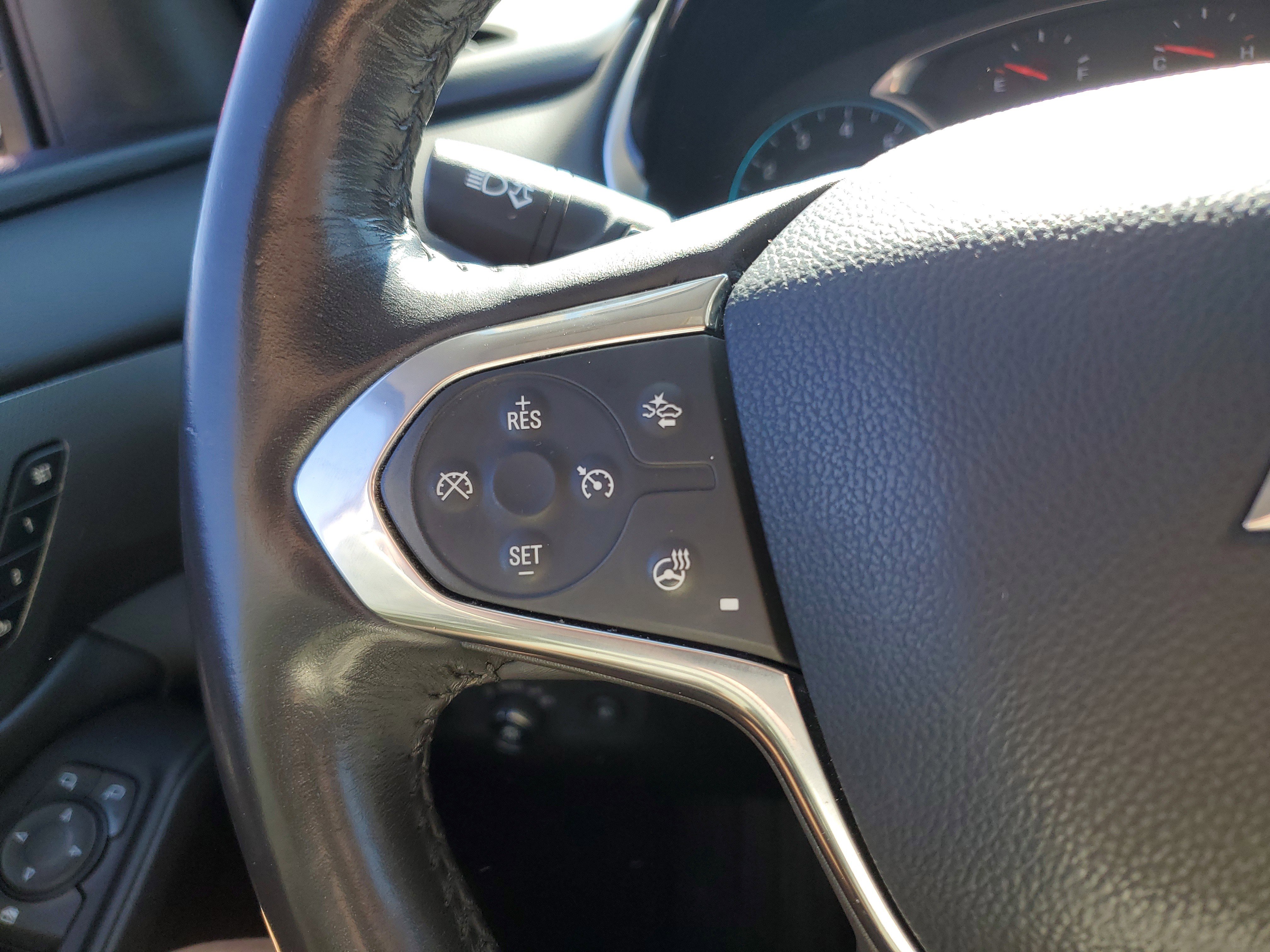 Used 2018 Chevrolet Traverse Premier w/ Driver Confidence II Package image 14