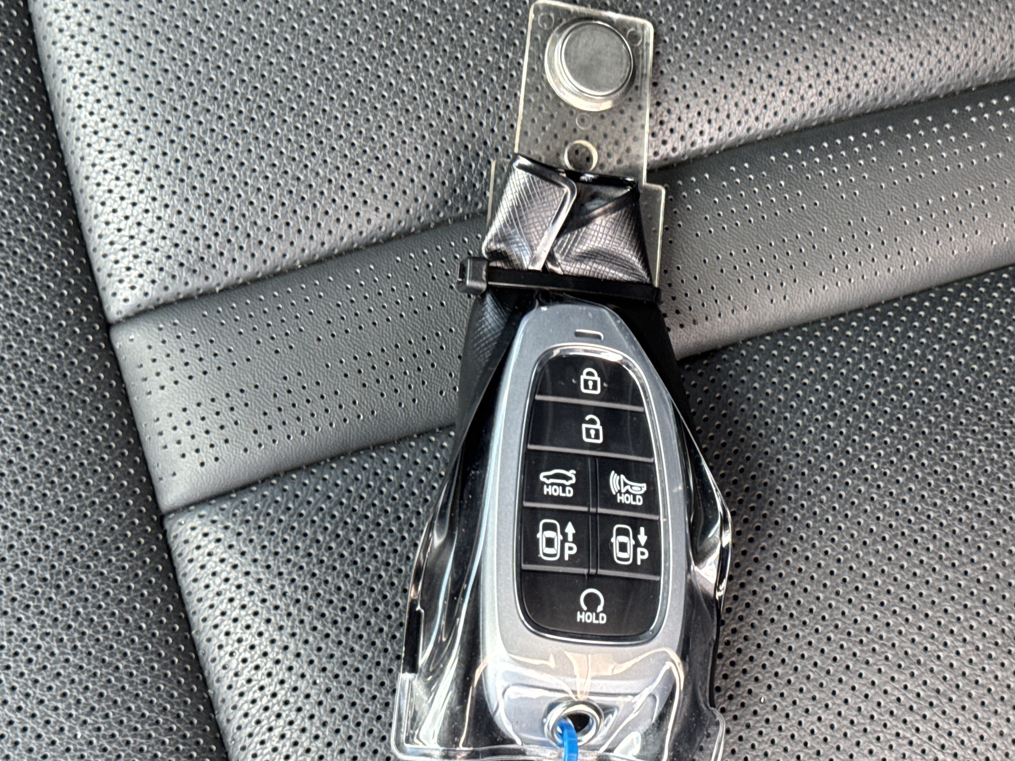 Used 2023 Hyundai Sonata Limited w/ Cargo Package FWD image 34