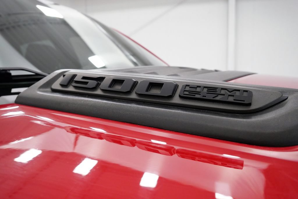 Used 2019 RAM 1500 Rebel w/ Level 2 Equipment Group AWD/4WD image 10