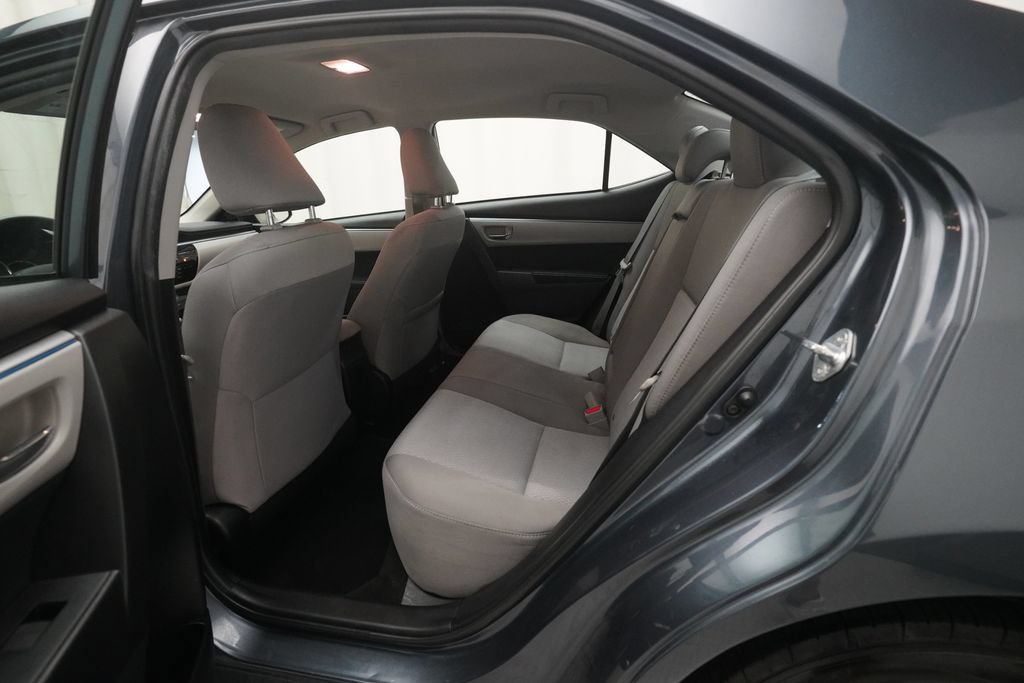 Used 2016 Toyota Corolla LE FWD image 15