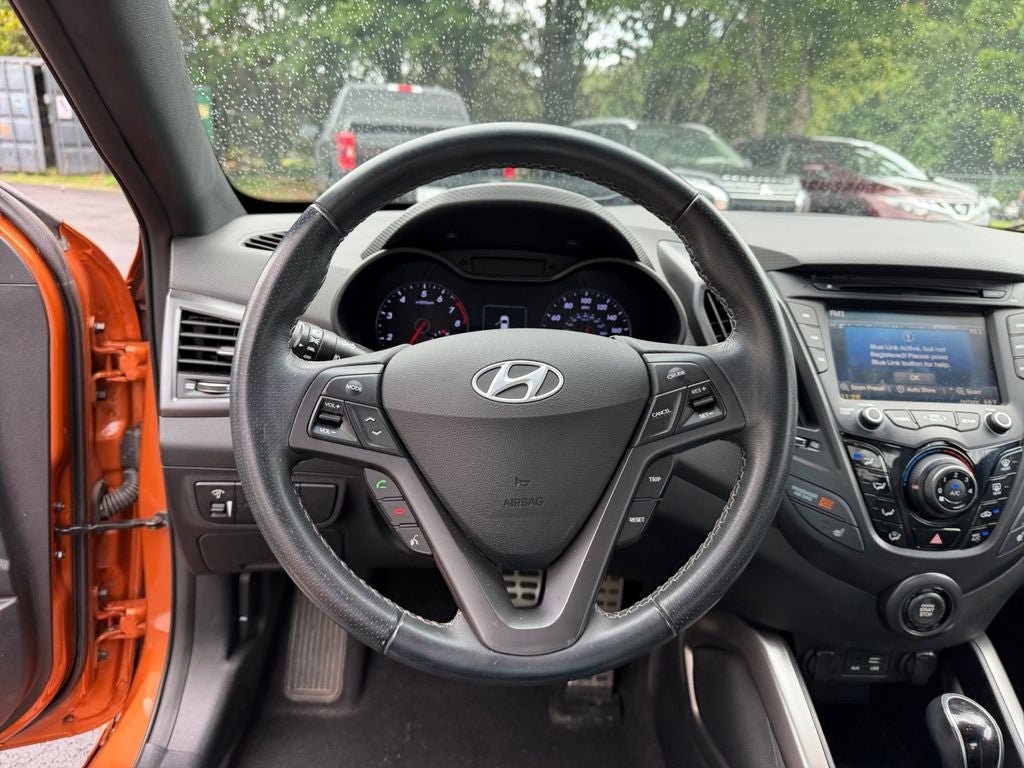 Used 2016 Hyundai Veloster Turbo FWD image 15