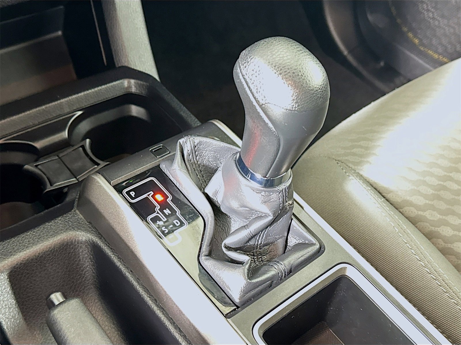 Used 2021 Toyota Tacoma SR5 image 14