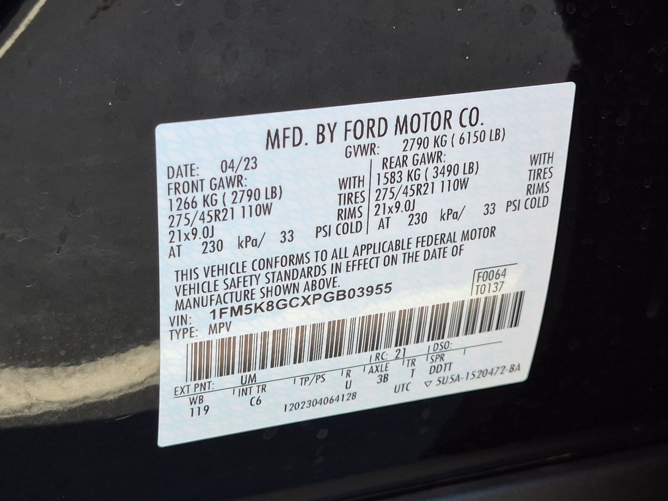 Used 2023 Ford Explorer ST w/ Equipment Group 401A AWD/4WD image 35