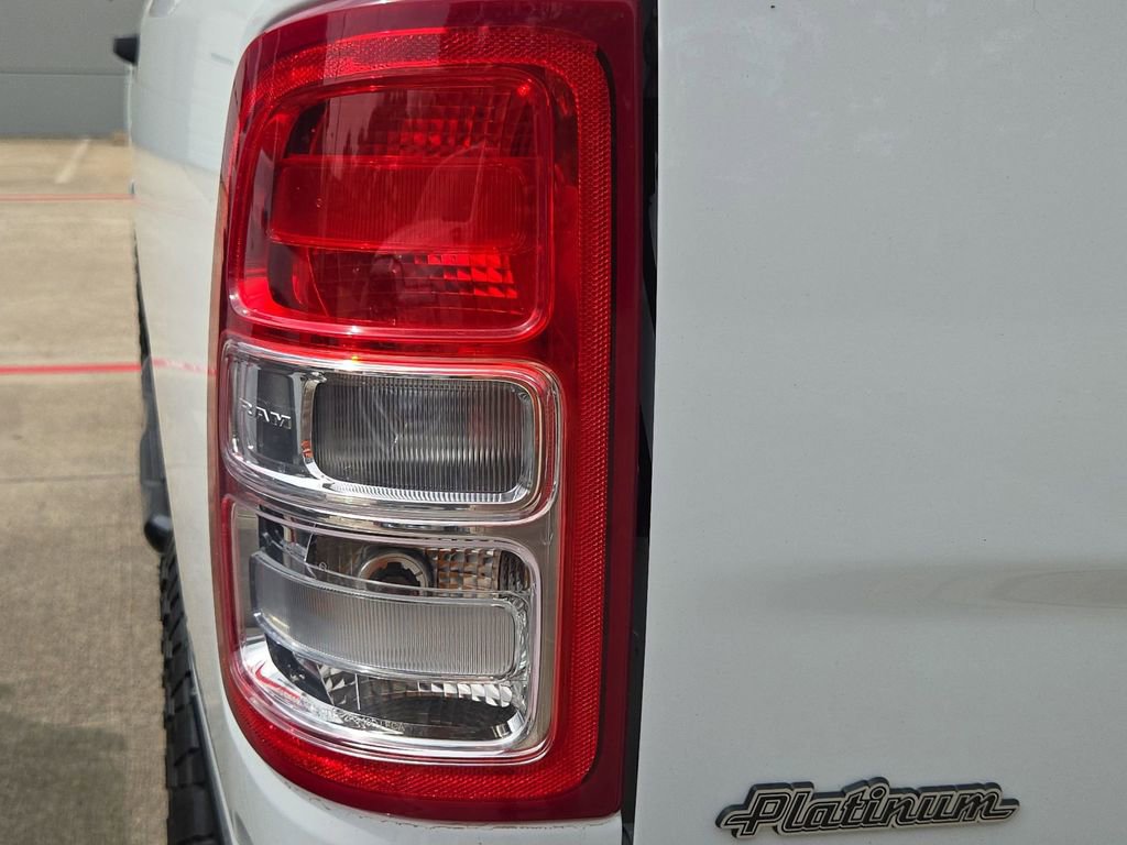 Used 2022 RAM 2500 Tradesman w/ Chrome Appearance Group image 14
