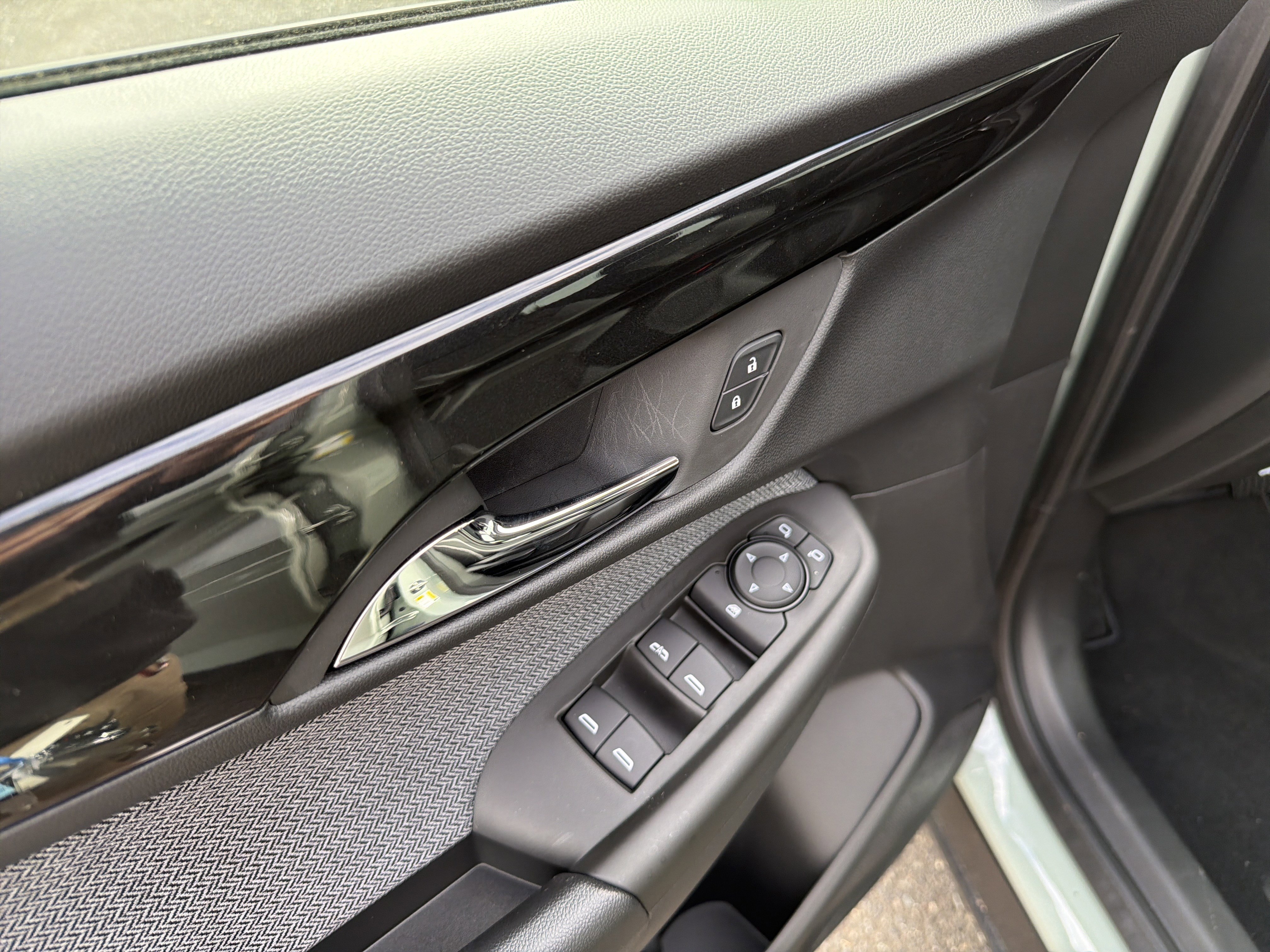 New 2026 Chevrolet TrailBlazer LS image 14