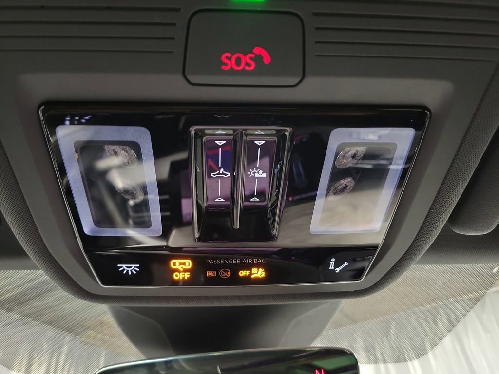 Used 2023 Audi Q4 e-tron Premium Plus image 21