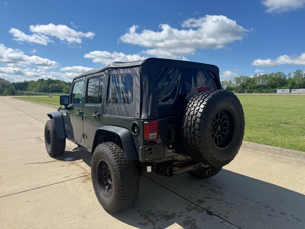 Used 2018 Jeep Wrangler Unlimited Sport S AWD/4WD image 5
