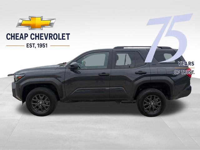Used 2025 Toyota 4Runner SR5 AWD/4WD image 2