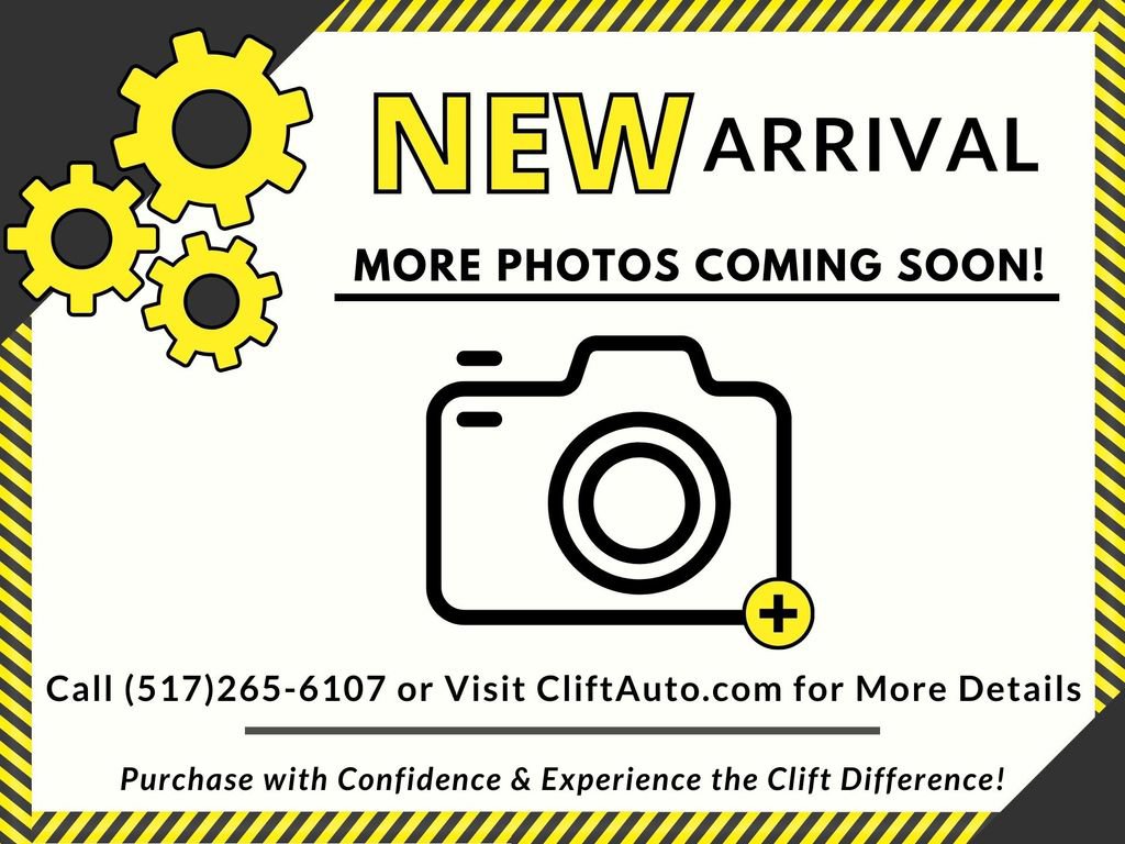 Used 2018 Ford Focus Titanium FWD image 2