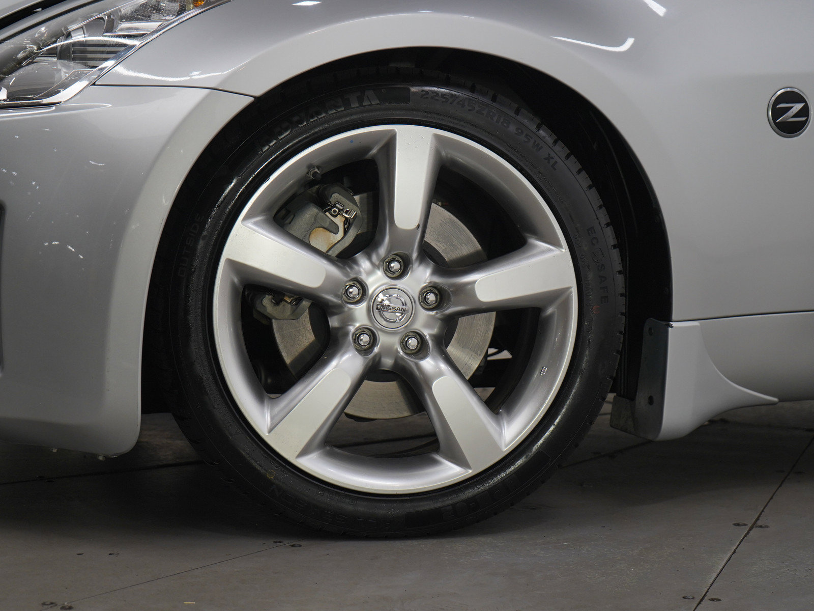 Used 2007 Nissan 350Z Enthusiast RWD image 23