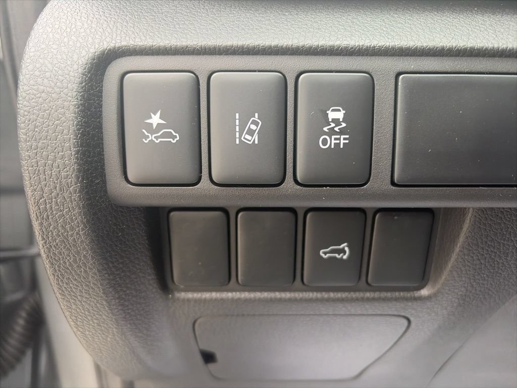New 2026 Mitsubishi Eclipse Cross SEL AWD/4WD image 28