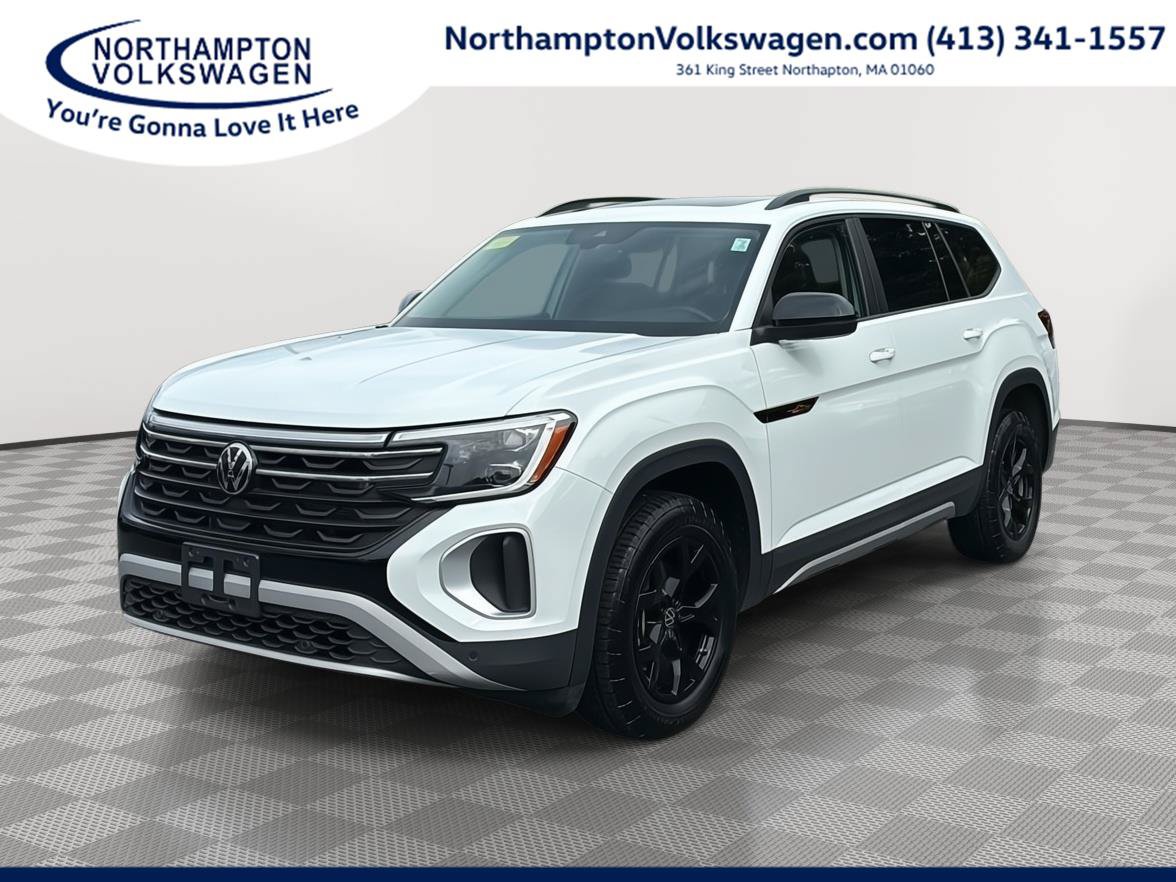 Used 2024 Volkswagen Atlas Peak Edition SE AWD/4WD image 1