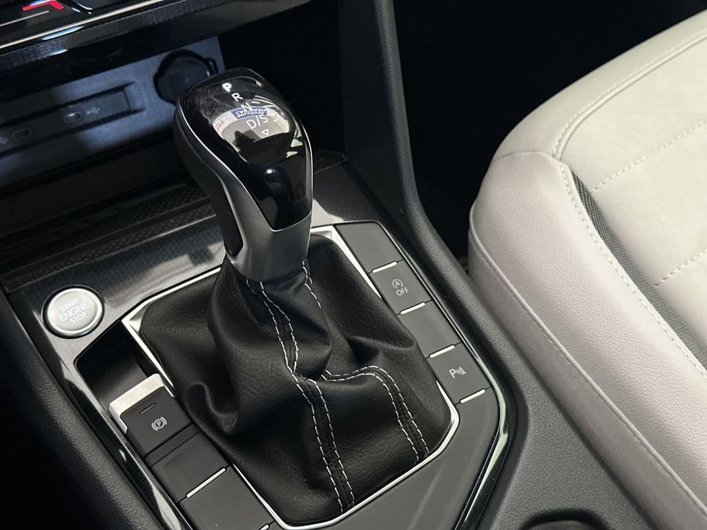 New 2026 Volkswagen Taos SE image 20