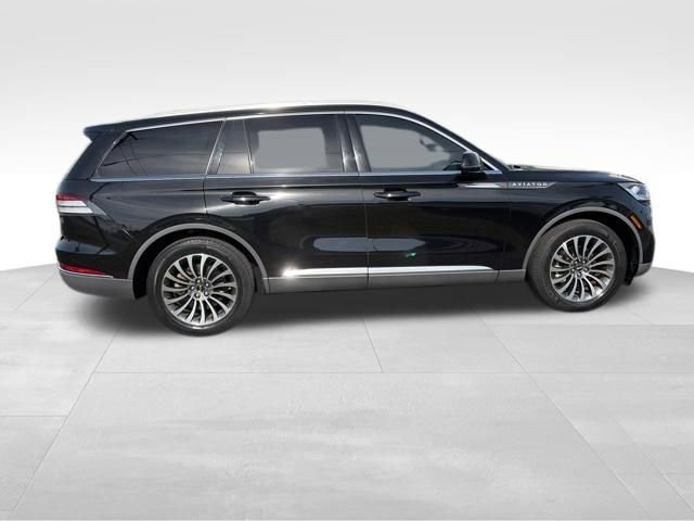 Used 2020 Lincoln Aviator Reserve w/ Class IV Trailer Tow Package image 10