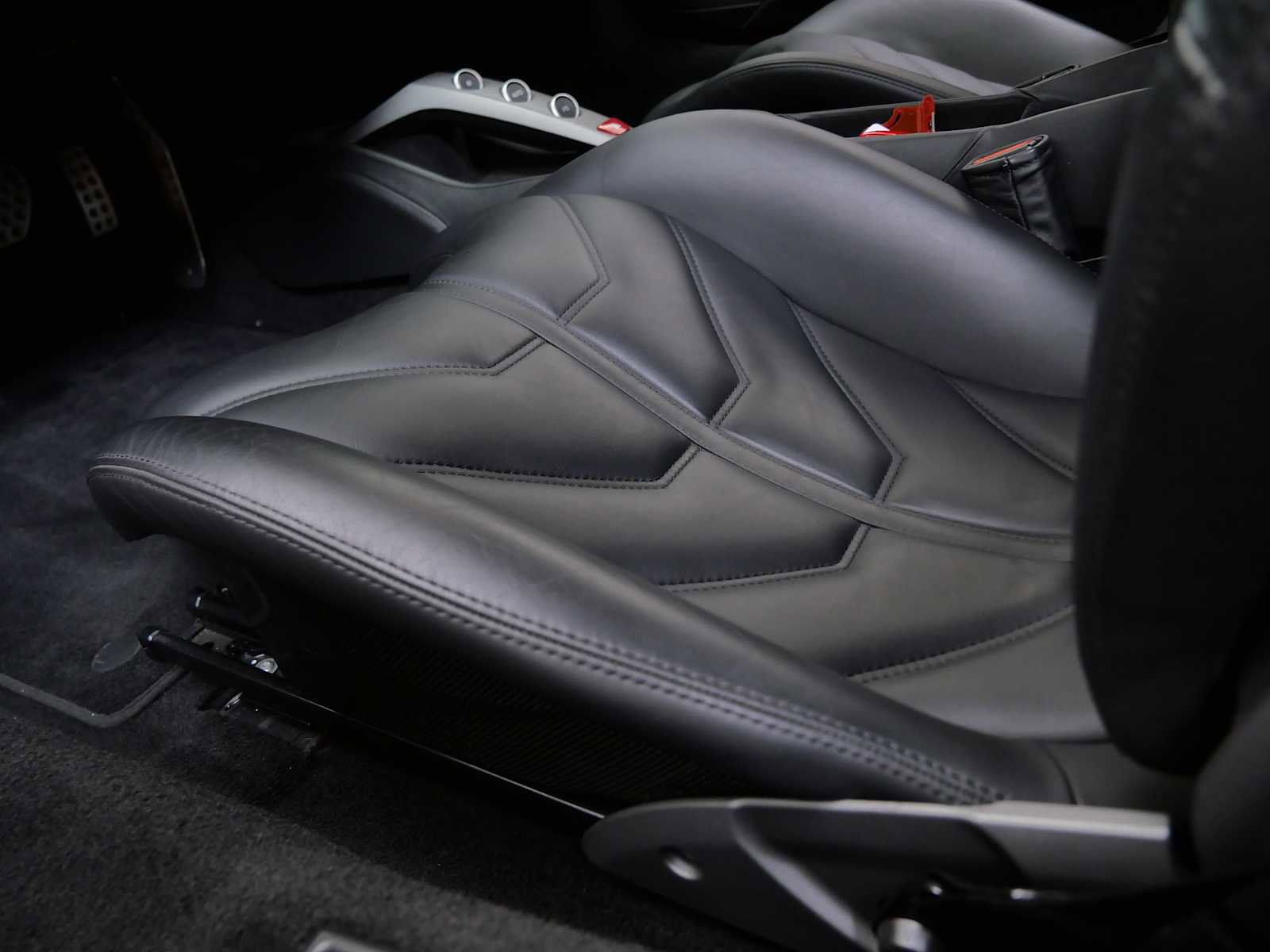 Certified 2016 Ferrari 488 GTB RWD image 18