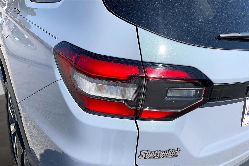 Used 2025 Honda Pilot Touring image 22
