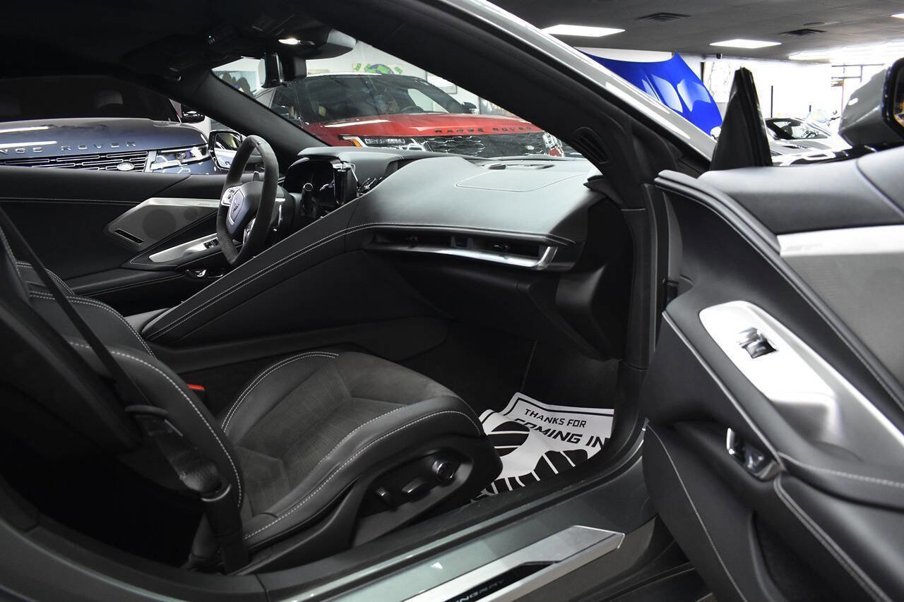 Used 2023 Chevrolet Corvette Stingray Preferred Conv w/ Battery Protection Package RWD image 22
