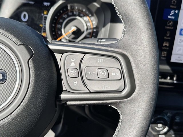 New 2025 Jeep Gladiator Rubicon w/ Convenience Group image 9