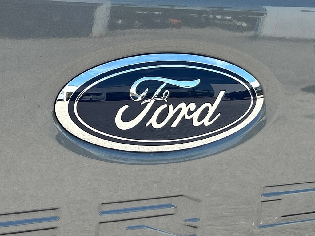 Certified 2024 Ford F350 Lariat w/ Lariat Ultimate Package AWD/4WD image 26