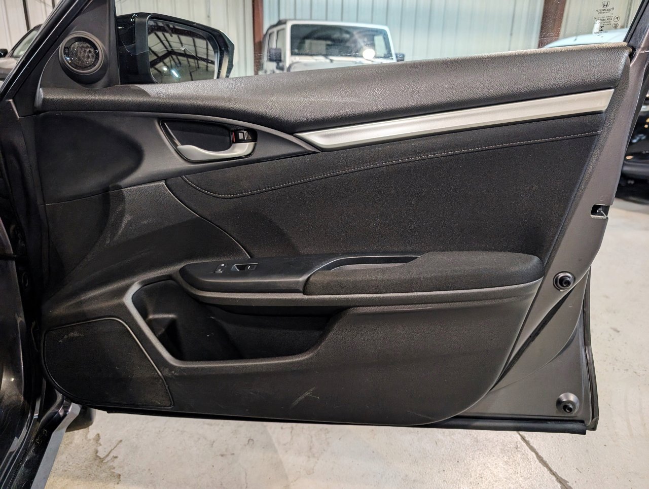 Used 2017 Honda Civic EX image 26