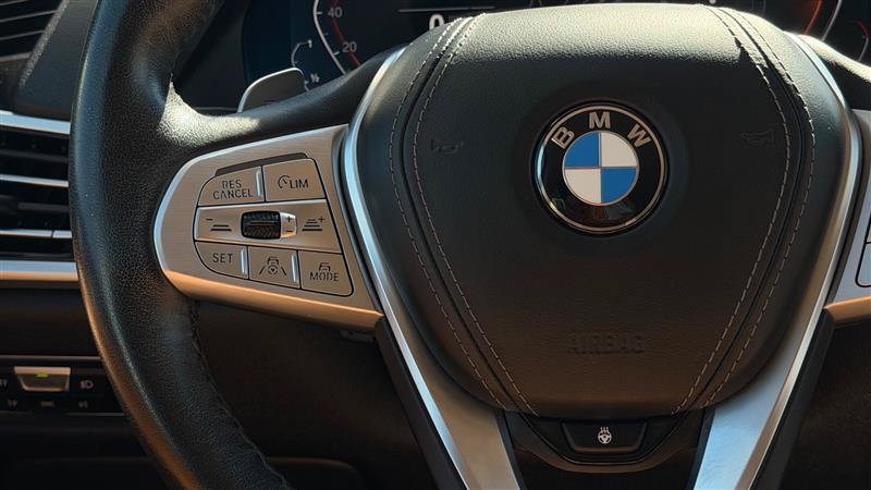 Used 2021 BMW X7 xDrive40i w/ Premium Package 2 AWD/4WD image 33