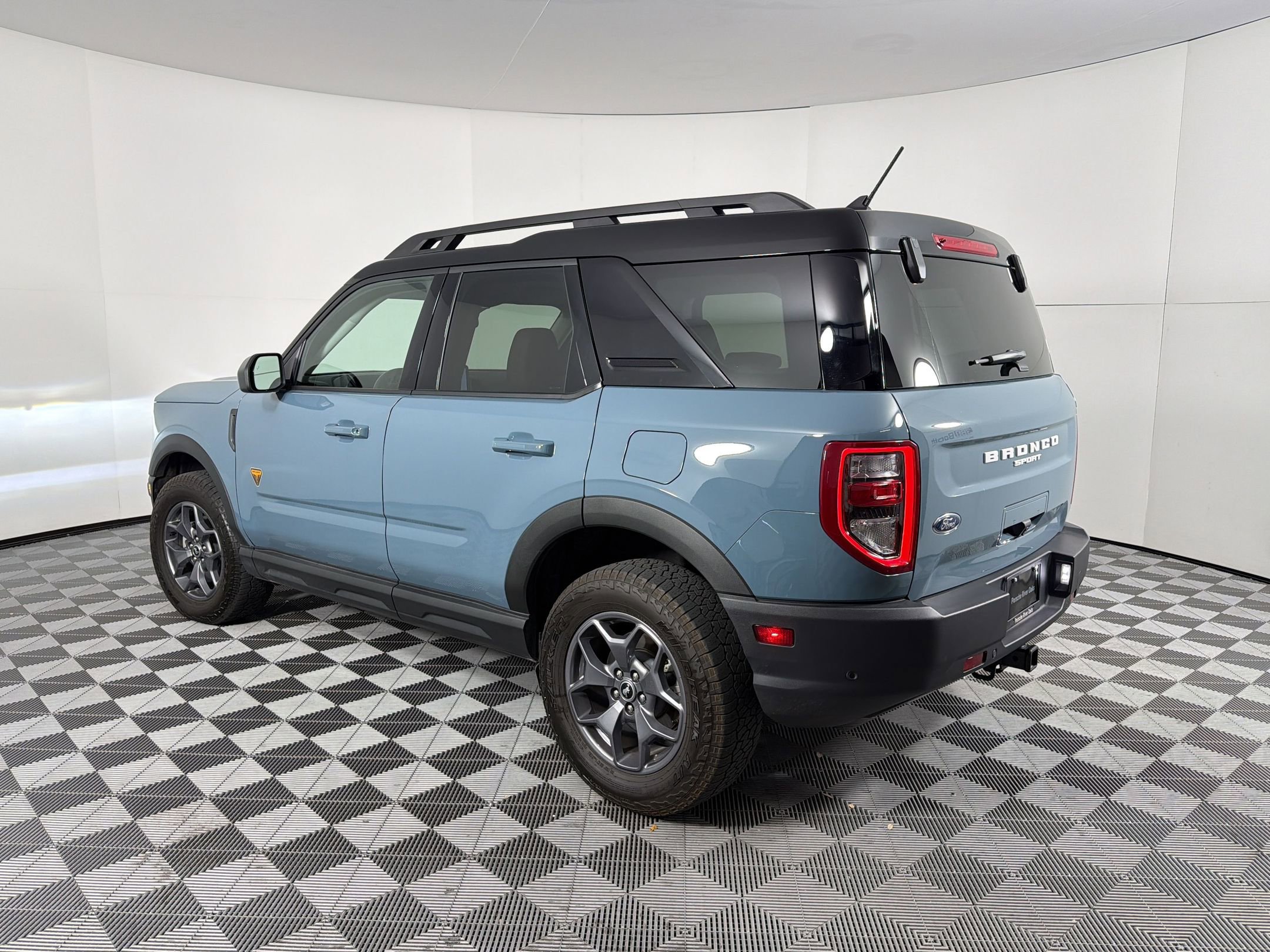 Used 2022 Ford Bronco Sport Badlands w/ Premium Package image 3