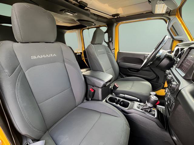 Used 2020 Jeep Wrangler Unlimited Sahara w/ Uconnect 4C Nav & Sound Group AWD/4WD image 34