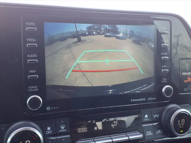 Used 2022 Toyota Highlander XLE image 30