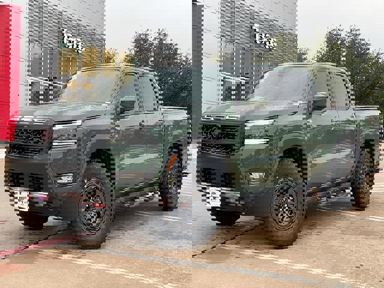 New 2026 Nissan Frontier Pro-X image 2