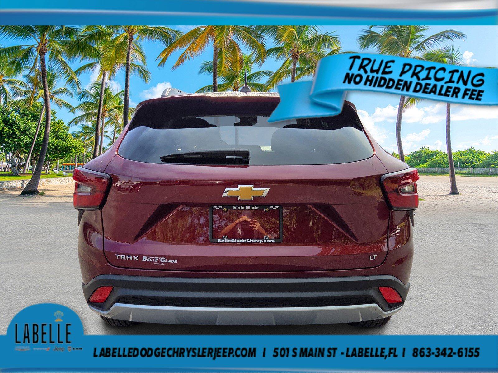 Used 2025 Chevrolet Trax LT w/ LT Convenience Package FWD image 4