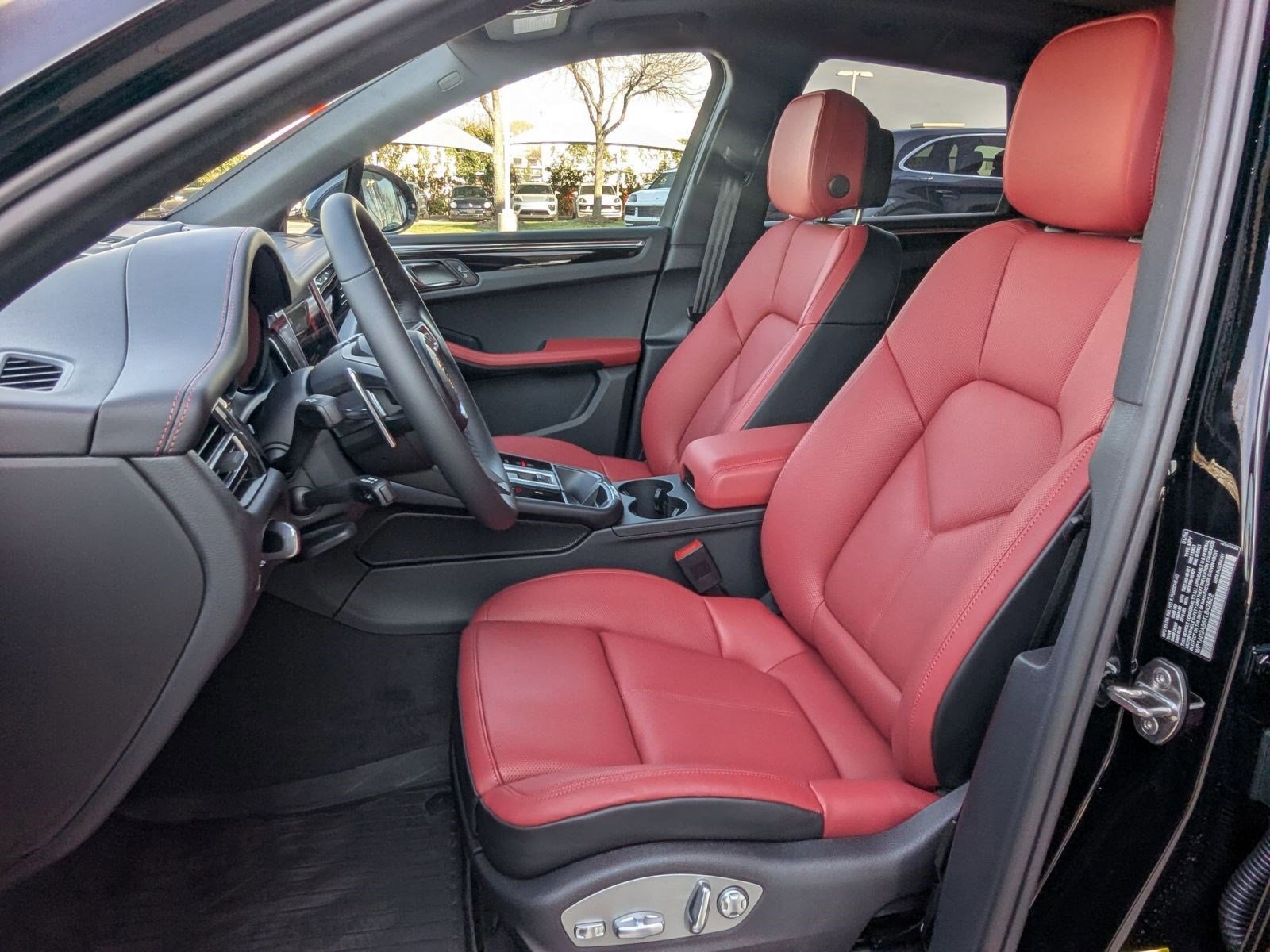 New 2026 Porsche Macan S image 5