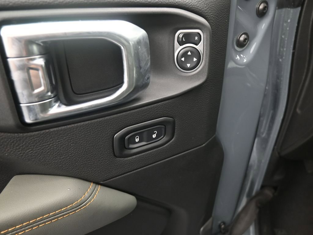 New 2026 Jeep Gladiator Mojave AWD/4WD image 13