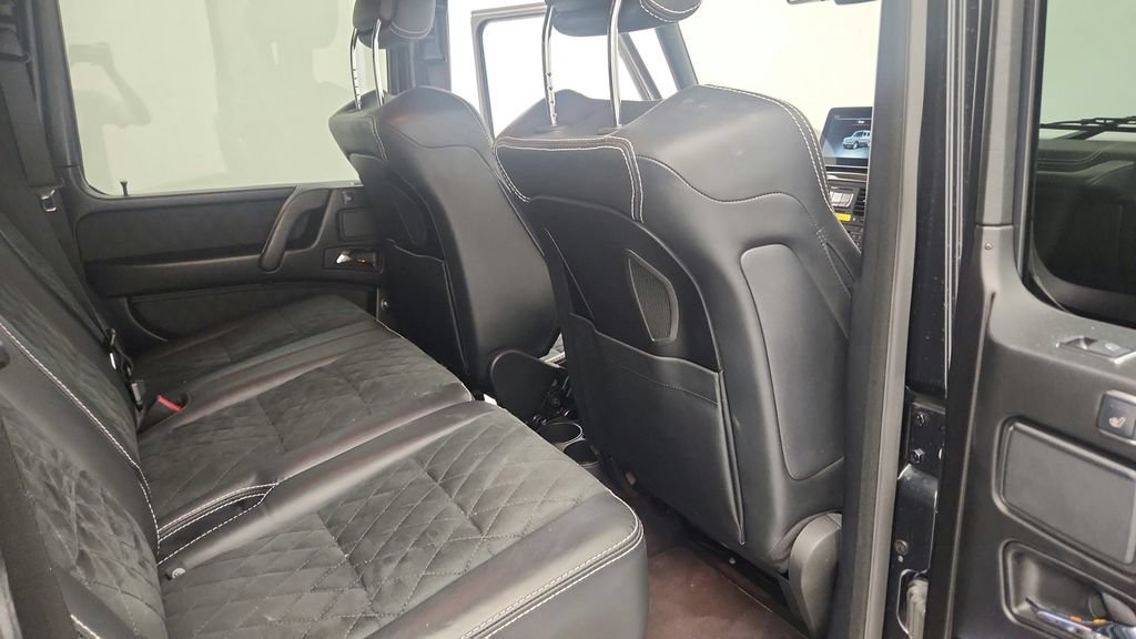 Used 2017 Mercedes-Benz G 550 Squared image 37