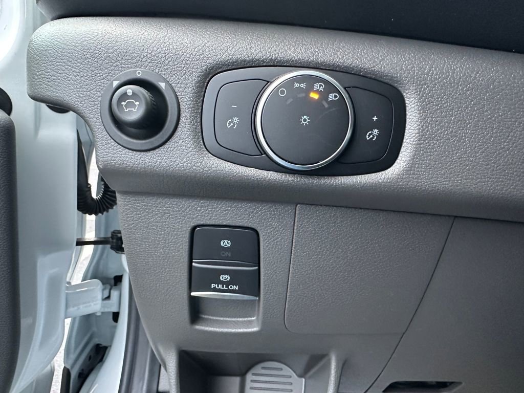 New 2026 Ford Transit 250 148 Medium Roof w/ Load Area Protection Package image 12