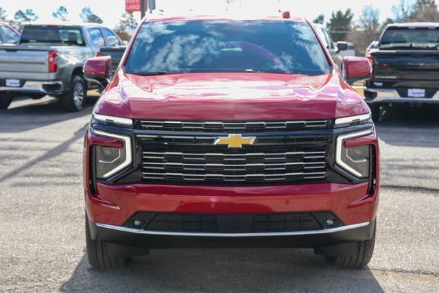 New 2026 Chevrolet Suburban High Country image 2