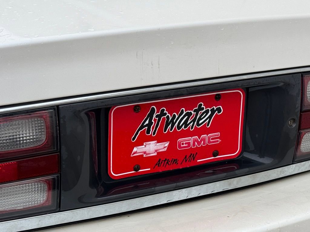 Used 2002 Buick Park Avenue w/ Prestige Pkg image 5