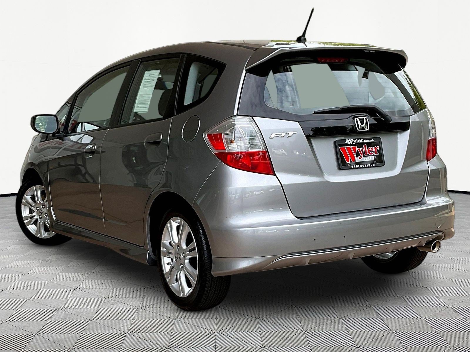 Used 2009 Honda Fit Sport image 4