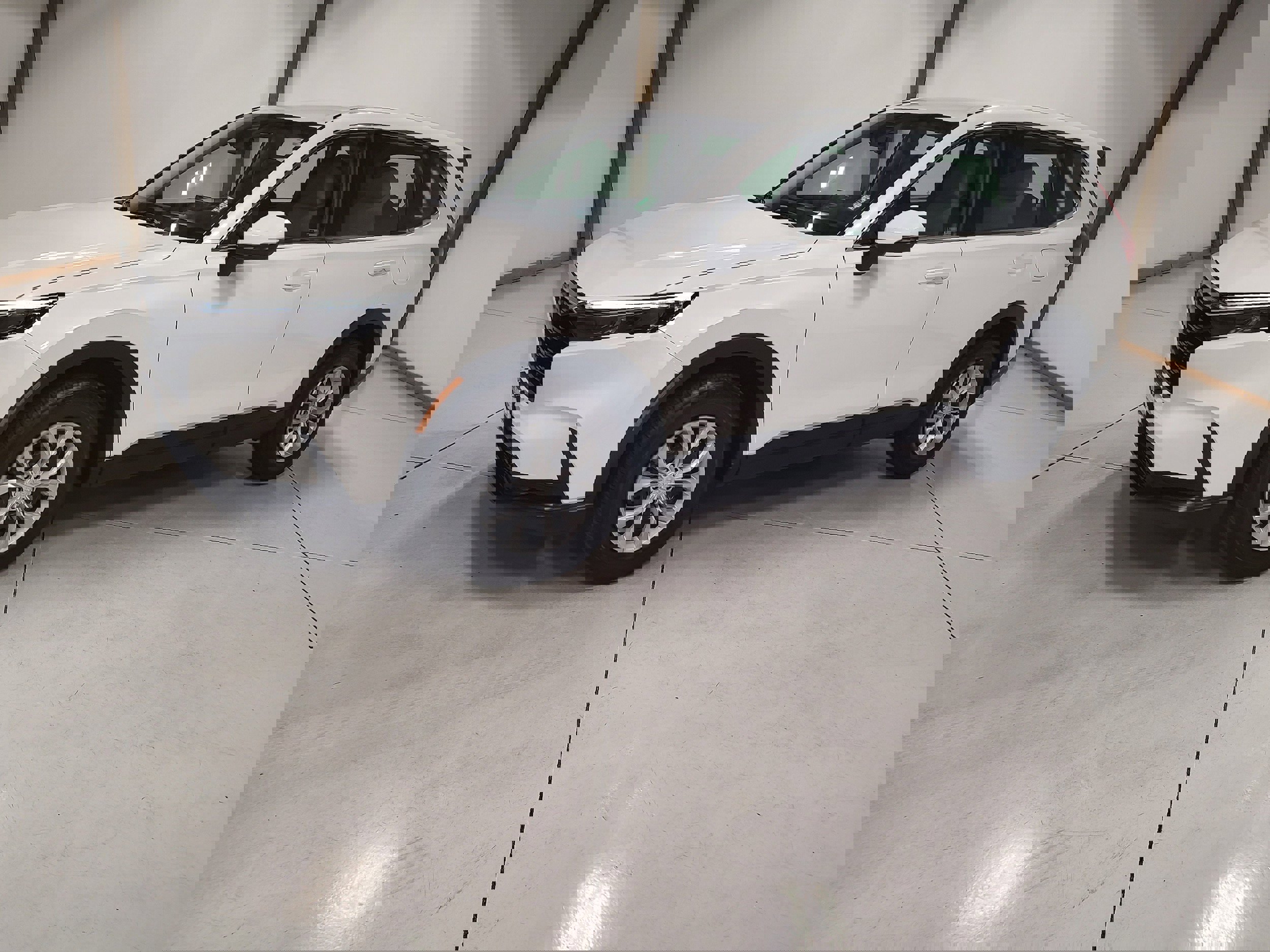 Used 2023 Honda CR-V LX image 4